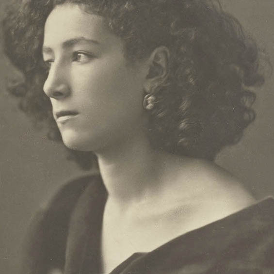 Sarah Bernhardt pic