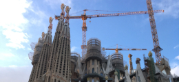 Sagrada familia exterior in Barcelona. Antoni Gaudí. Modernisme.