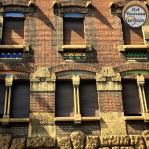 Explore the Art Nouveau buildings that have become iconic landmarks of our cities on our private tours
